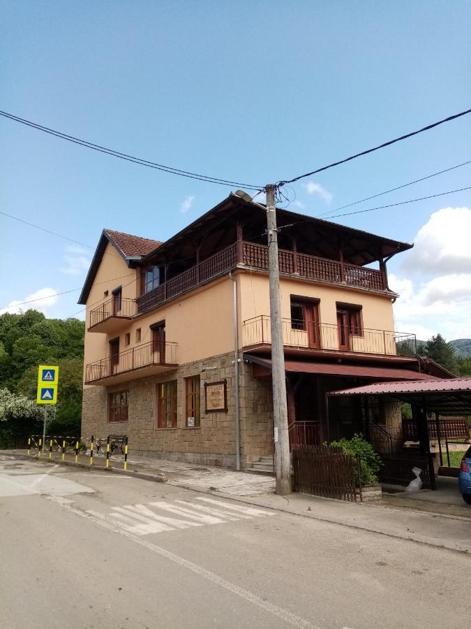 Guesthouse Smiljanic Slavkovica المظهر الخارجي الصورة